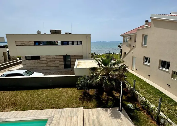Villa Privlaka
